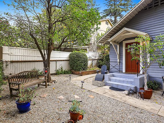 5th image of 3158 Santa Anita Ave