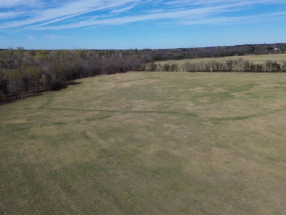 1st image of 2800 E Lake Dr