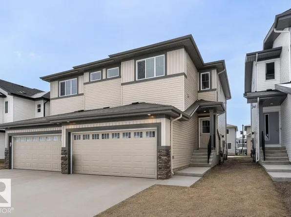 913 19th Ave NW, Edmonton, AB T6T 2K8