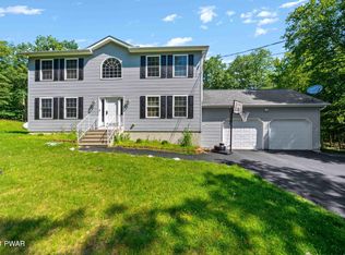 111 Whipple Way, Milford, PA 18337