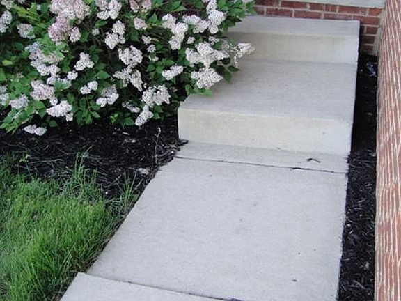 2nd image of 9671 W Avondale Cir
