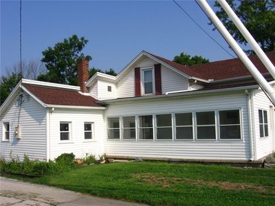 21 N Main St, Laura, OH, 45337