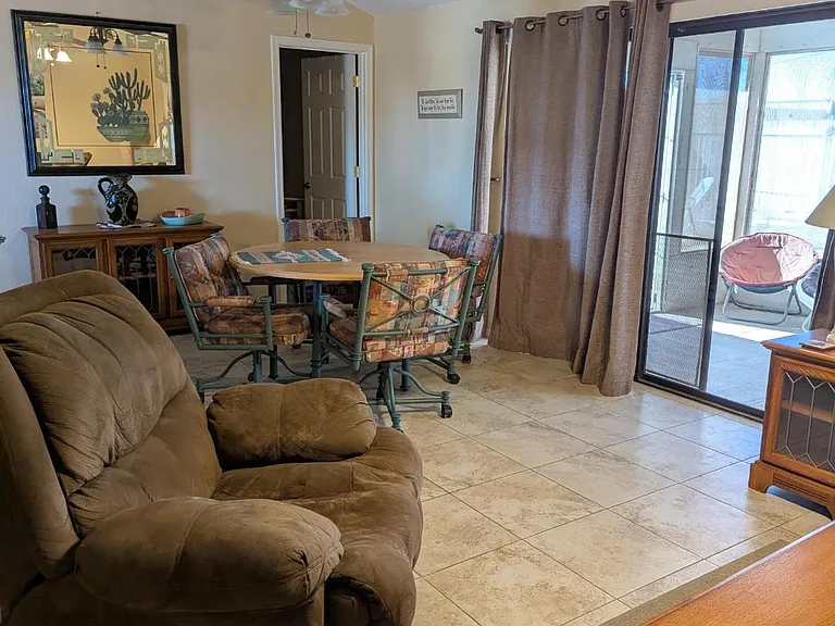 2081 Wallapai Dr — Photo 18