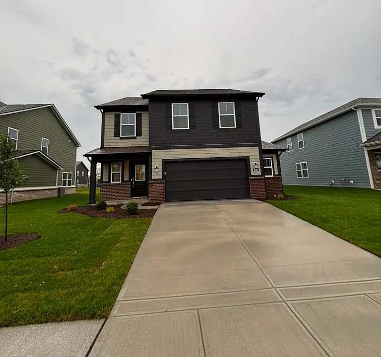 835 Norfolk Row