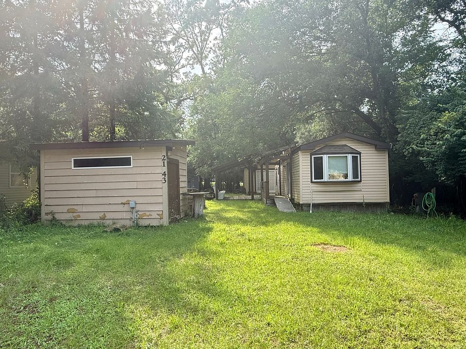 1st image of 21-43 Woodhaven Dr E