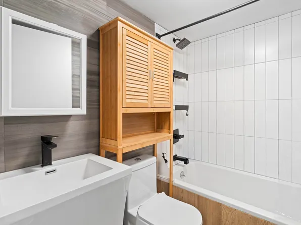 171 8th Street image 29 of 33