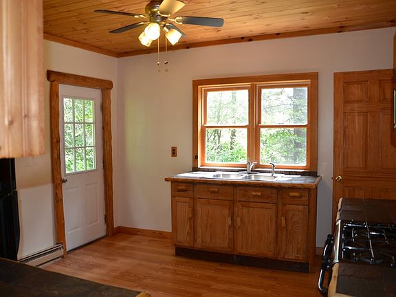 5th image of 26 Alpine Ln