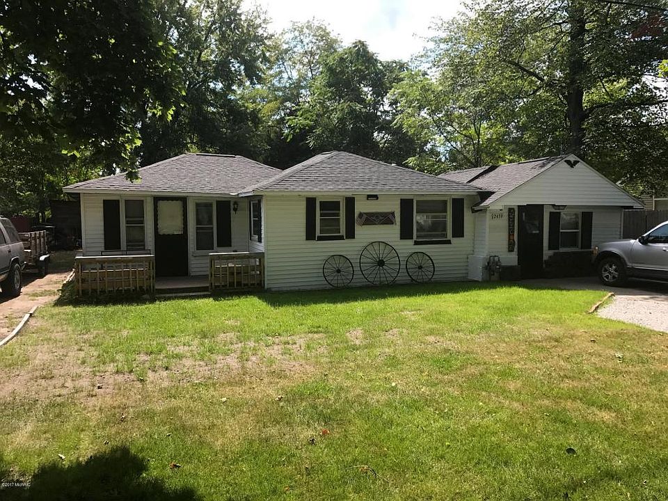 1st image of 2439 E Laketon Ave