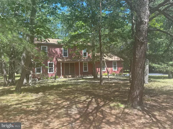 4 Eldorado Dr, Tabernacle, NJ 08088