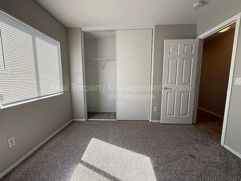 22621 W Yavapai St — Photo 17