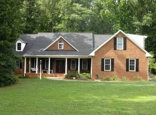 14626 Stone Trace Dr, Montpelier, VA 23192