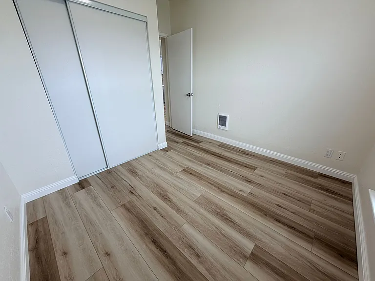 1115 7th Ave #4 — Photo 19