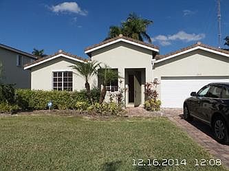 1st image of 1315 NW 206th Ter