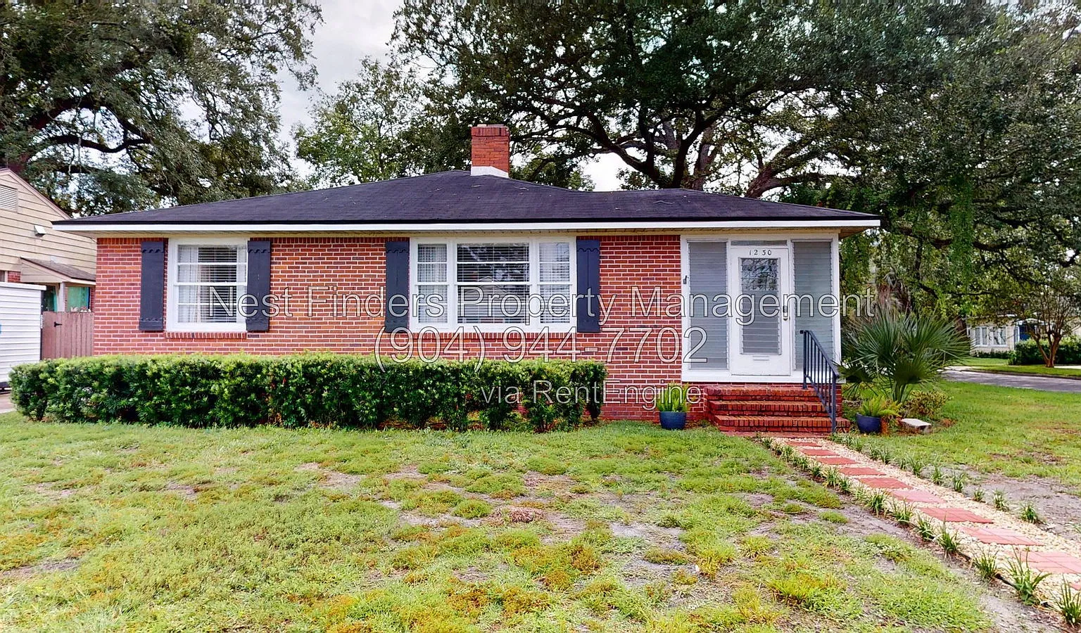 3 bed, 1.0 bath, 1230 sqft, $2,100 — Photo 1
