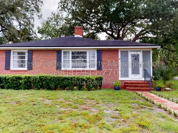 1230 Lechlade St, Jacksonville, FL 32205