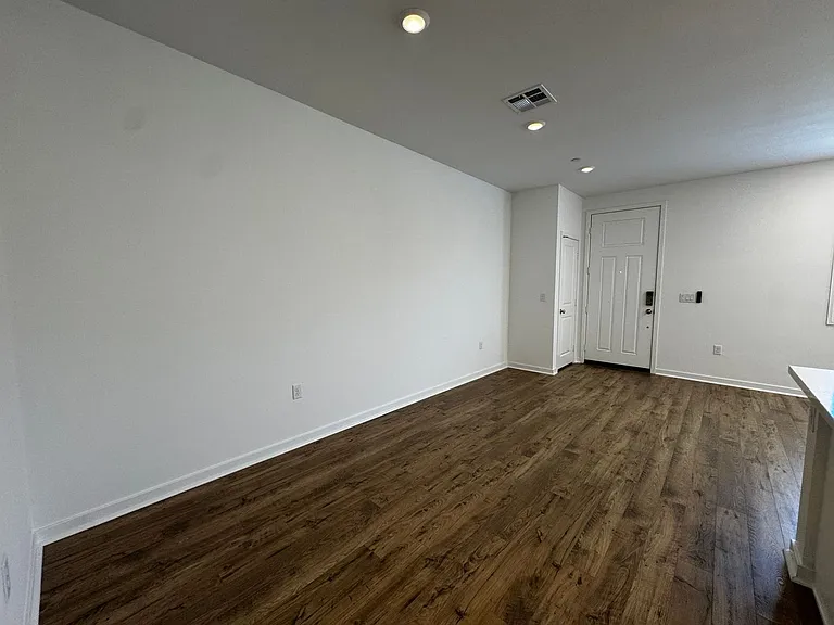 33221 Opal Glass Dr — Photo 10