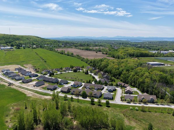 2-bedroom 55+ community home in VT