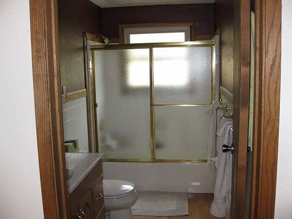 Upstairs bathroom