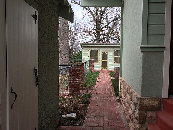 3rd image of 110 East Crawford St