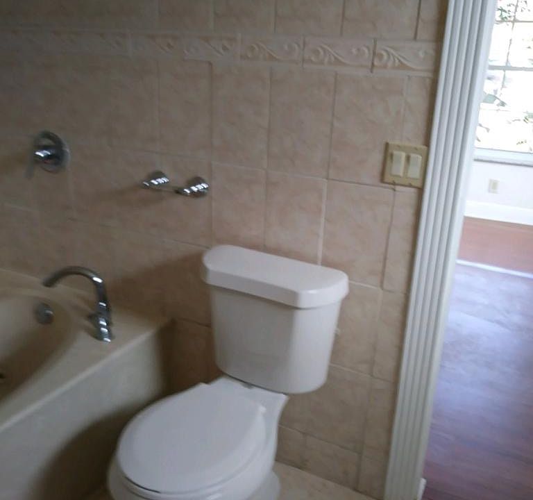 1st image of 2880 NW 24th Ave