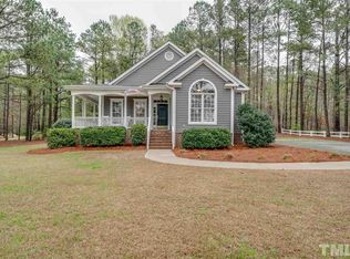 3900 Pecan Grove Rd, Zebulon, NC 27597