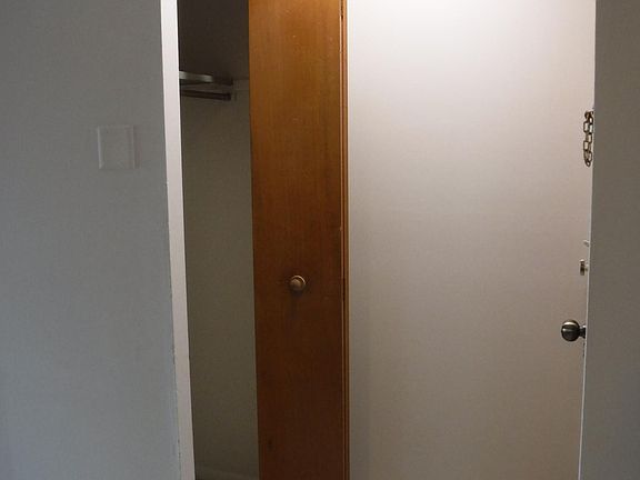 4th image of 1277 Cove Ave APT 104