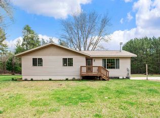 N2616 Roosevelt Rd, Marinette, WI 54143