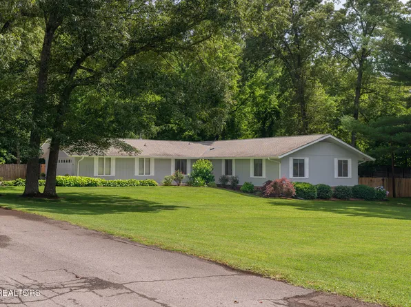 332 Crossfield Dr, Knoxville, TN 37920