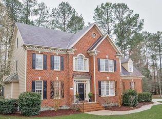 113 Skybrook Dr, Holly Springs, NC 27540