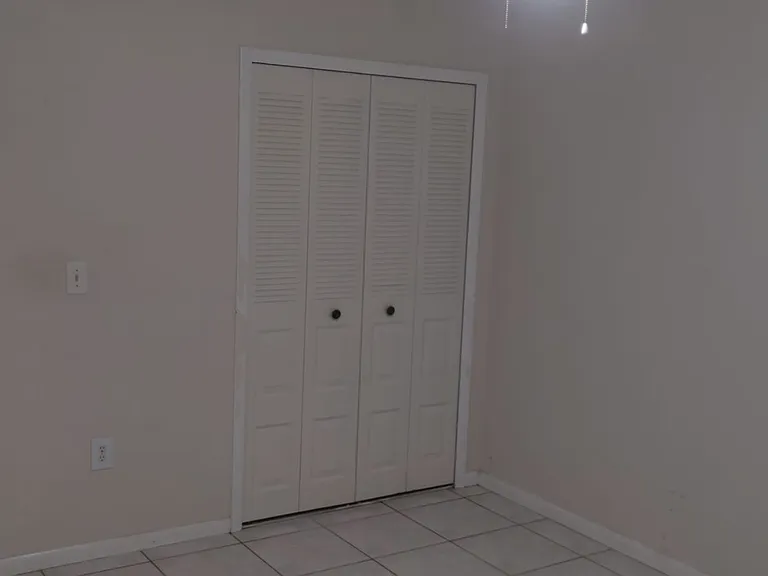 4500 Mercado Dr — Photo 4