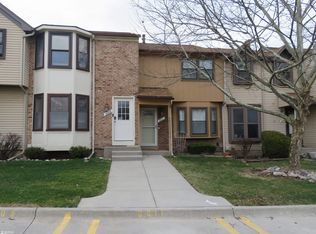 3011 Debra Ct, Auburn Hills, MI