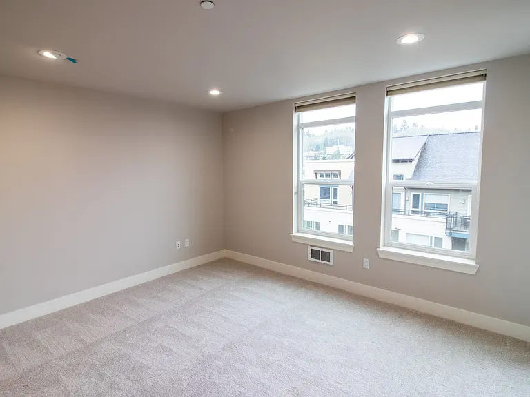 7800 SE 27th St #504 — Photo 12