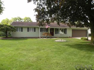 825 Riverlane Dr, Owosso, MI 48867