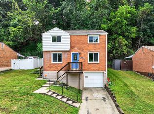 11400 Azalea Dr, Pittsburgh, PA 15235