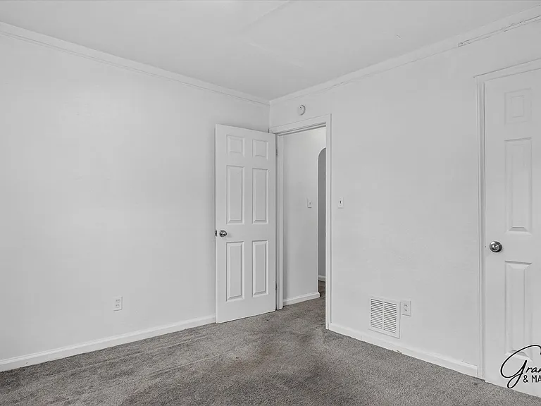 14800 Tacoma St — Photo 13