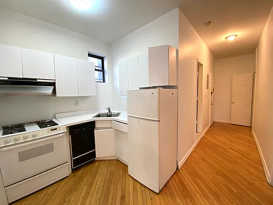 Rented by REAL New York | media 22