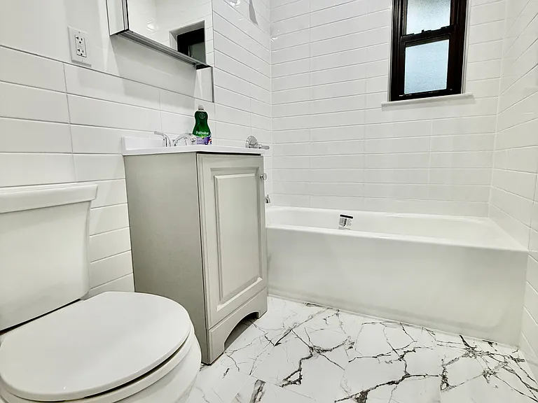 Stonelea Pl — Photo 6
