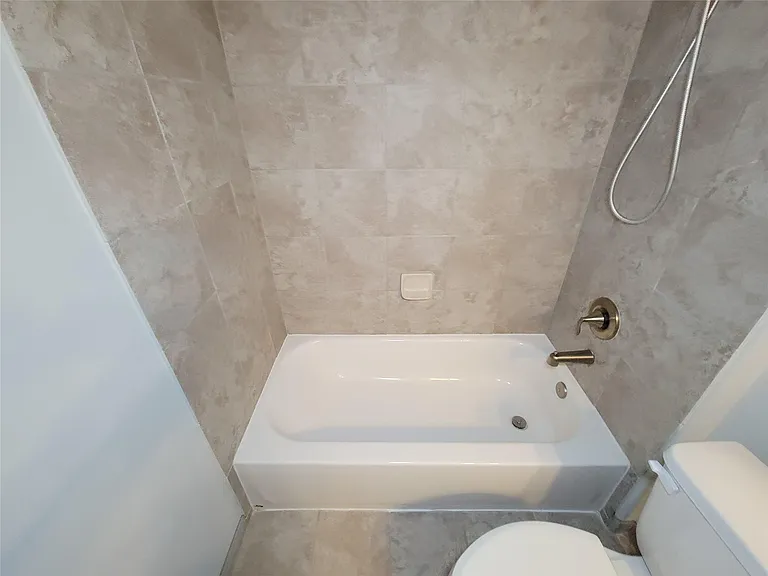 15611 Jackie Robinson Rd — Photo 34