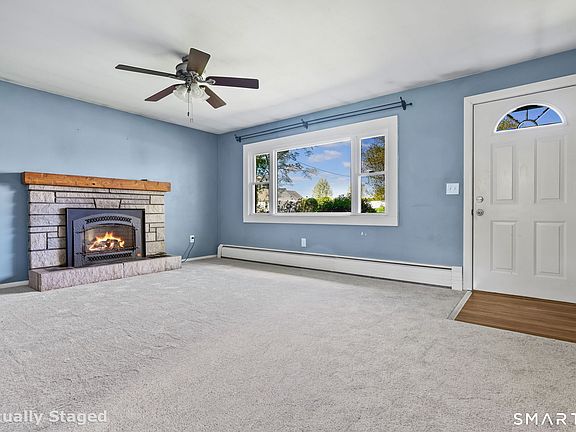 5th image of 776 North Farms Road