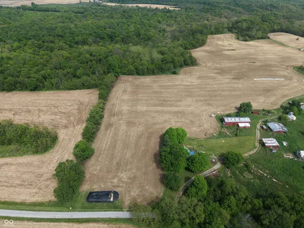 10992 N Barbersville Rd, Canaan, IN 47224