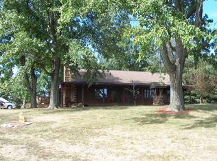 289 Rr 1, Wayne City, IL 62895