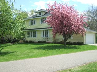 1445 County Road G, New Richmond, WI 54017