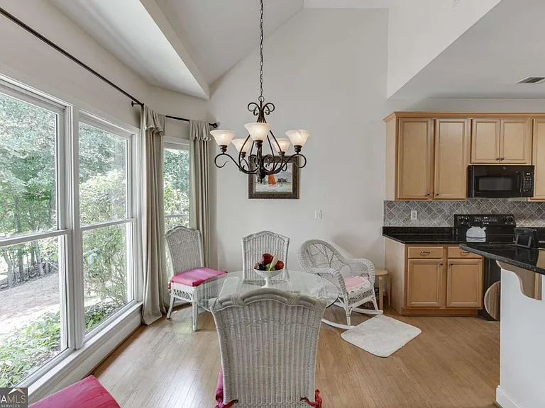 6440 Deep Woods Ct — Photo 13