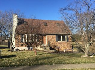 8919 Gutenberg Rd, Jeffersontown, KY 40299