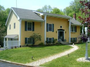 3 Lakeview Rd, Prospect, CT 06712