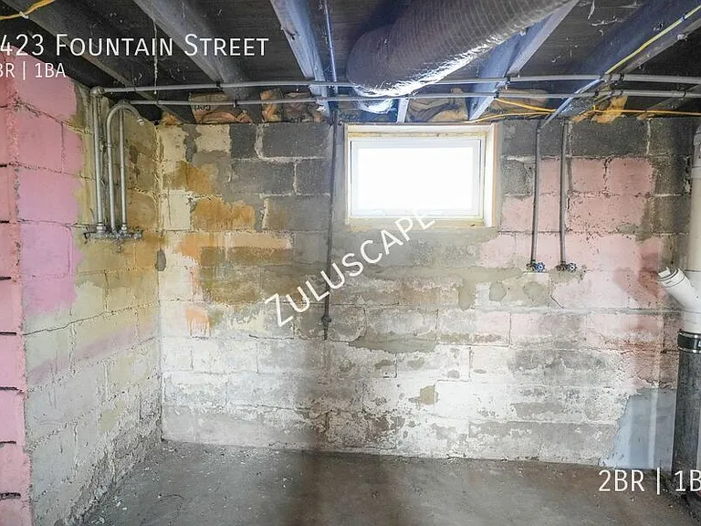 1423 Fountain St — Photo 13