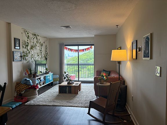 4th image of 90 Quincy Shore Dr APT 303