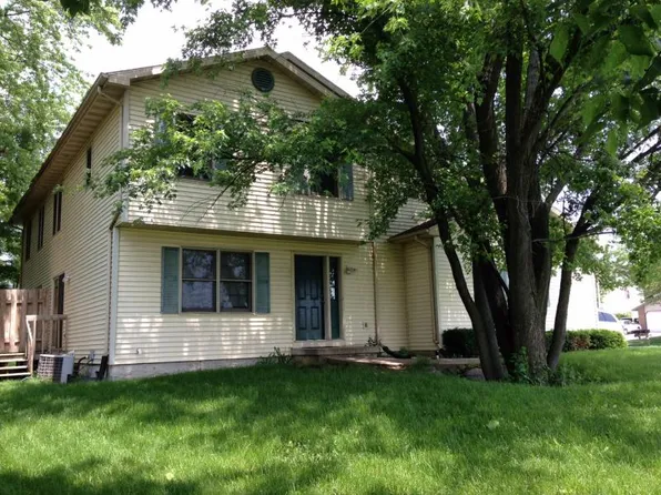702 N Thompson Dr, Madison, WI 53704