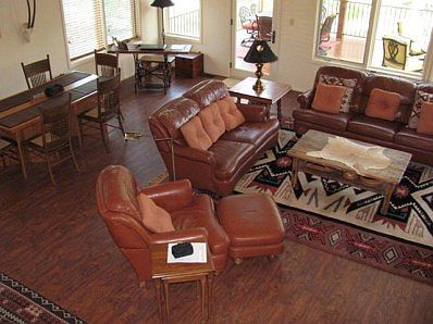 5th image of 127 Broadmoor Dr #4