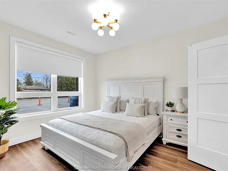 12 Mill St W #309 — Photo 13